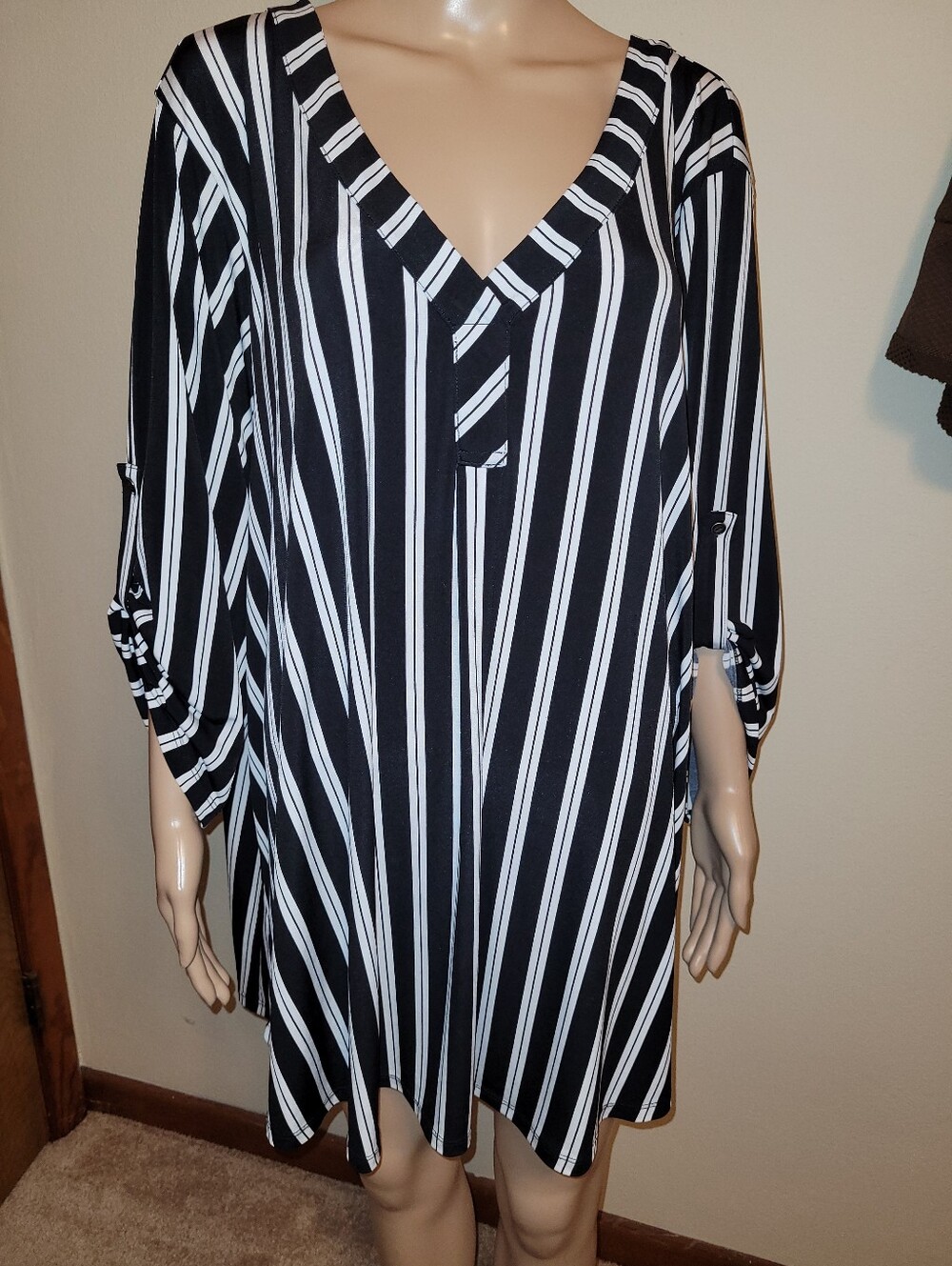 Torrid Brand Black & White Striped V - Neck Tunic. Size 5